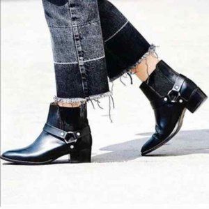 Frye Womens Dara Harness Chelsea Black Smooth